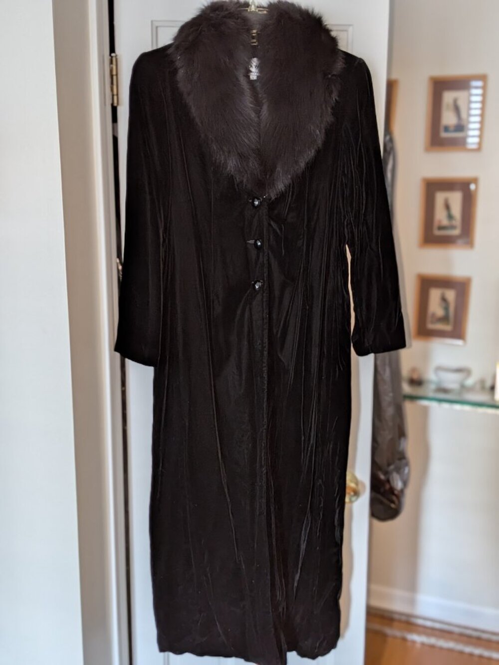 Vintage Ilana Wolf Black Velvet Opera Coat Real Fur Collar L